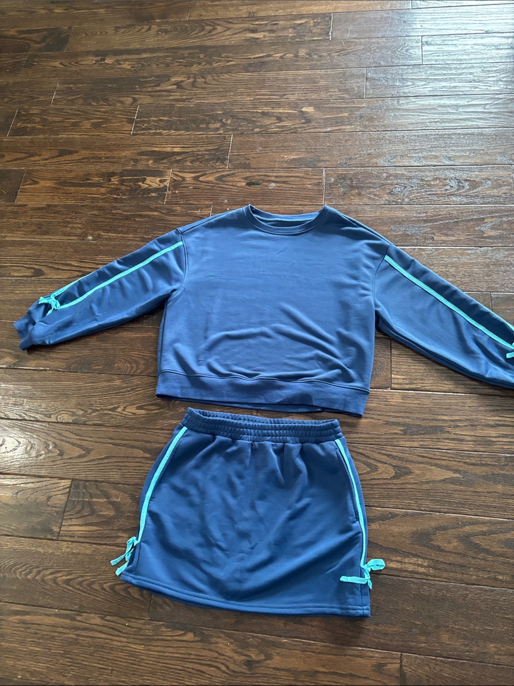 2 piece skort set with bow details
